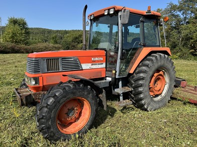 Kubota M110 $20,900