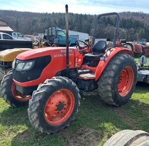 Kubota M7040 4wd  $14,900
