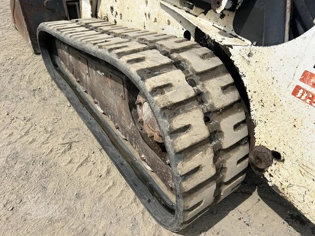 Bobcat T300 Track Skid Steer $15,900 - Image 5