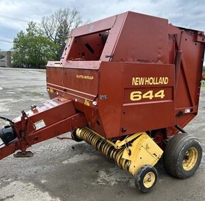 New Holland 644 Round Baler  $4,500