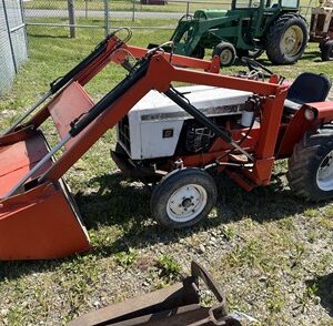 Simplicity 4040 w/ Danco Loader  $3,500