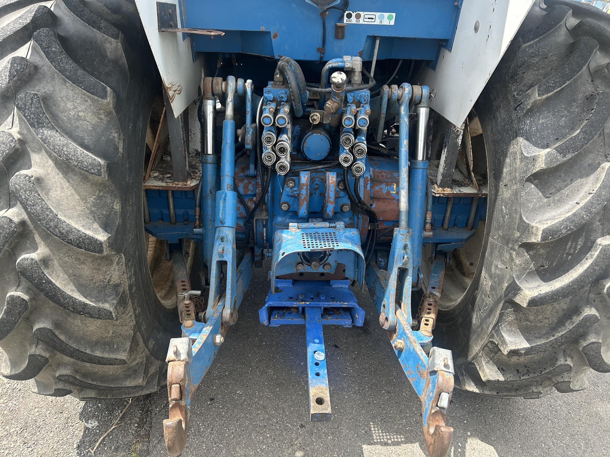 Ford 8240 $18,900 - Image 5