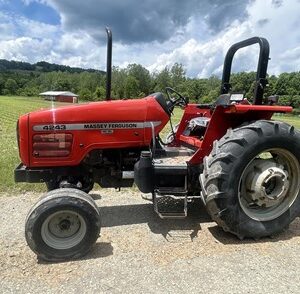 Massey Ferguson 4243  $15,900