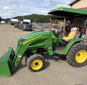 John Deere 3203  $14,900