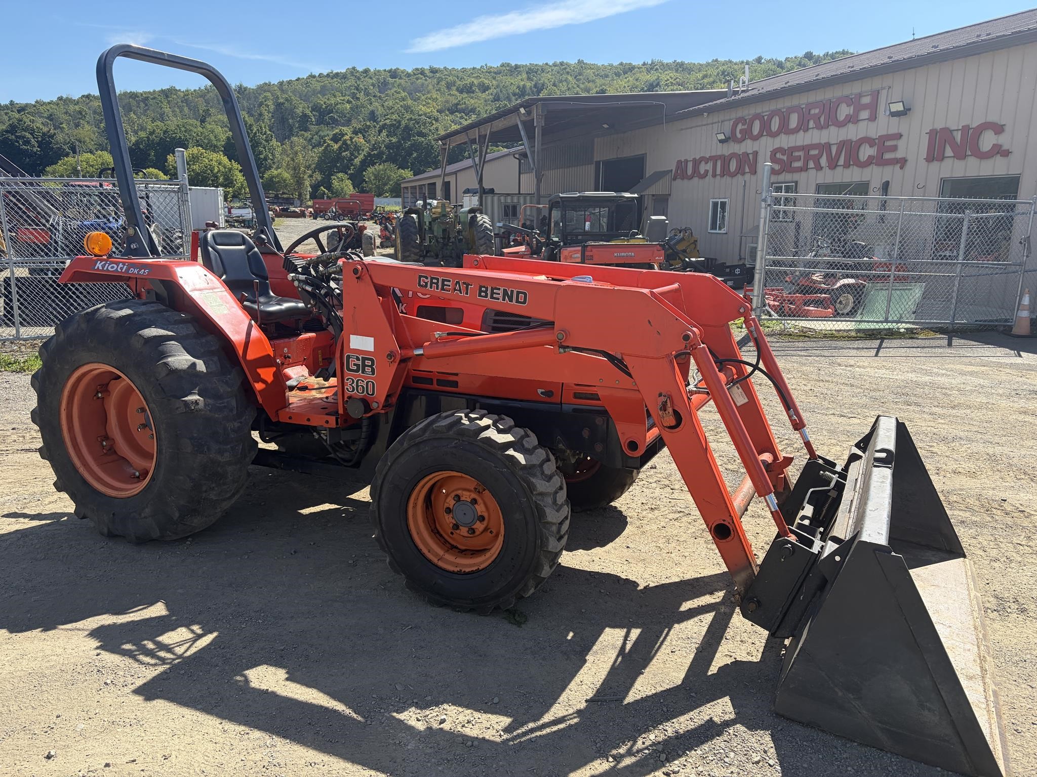 Kioti DK45 w/ Loader $13,950 - Image 2