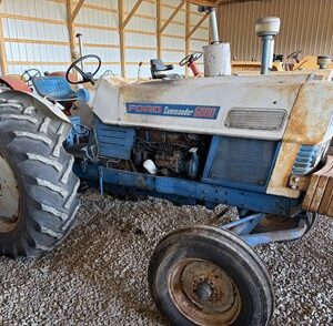 Ford 6000 Commander  $5,950